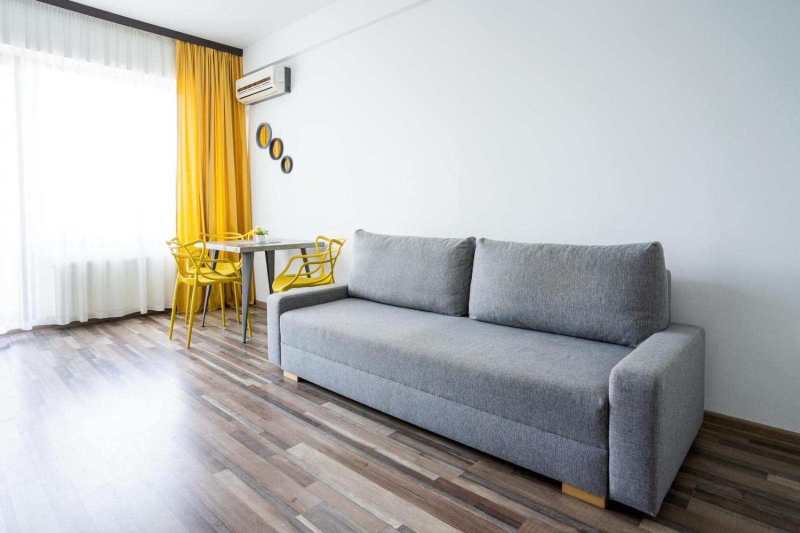 Summerland Sea-View Luxury Apartment Mamaia Exterior photo