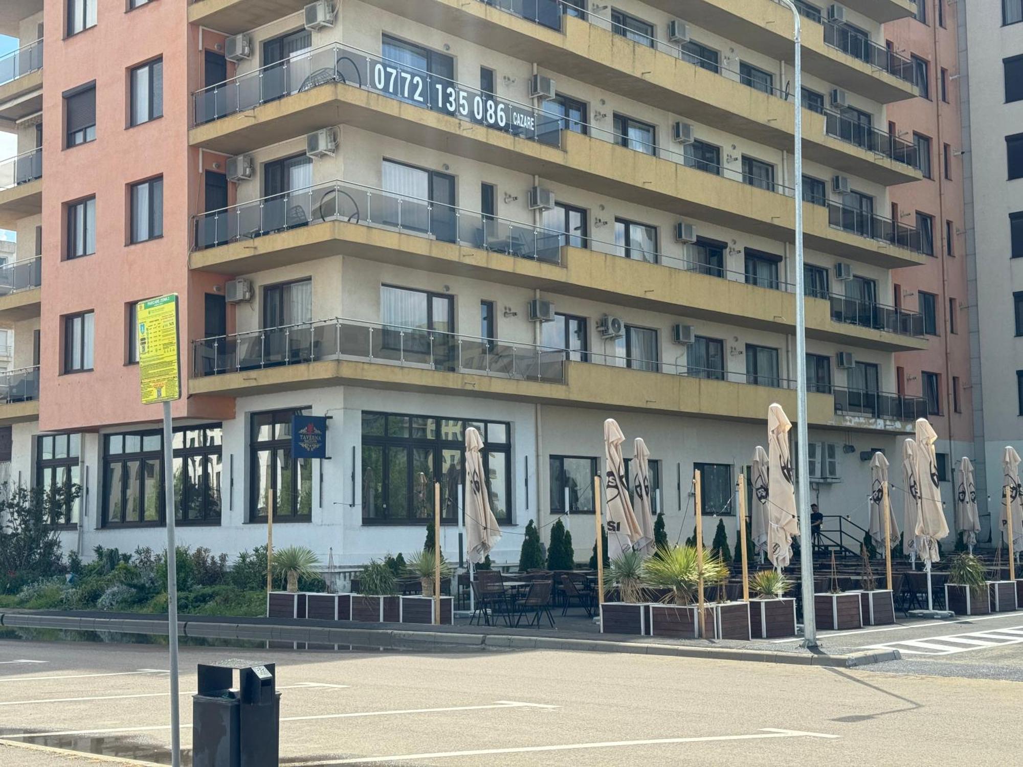 Summerland Sea-View Luxury Apartment Mamaia Exterior photo