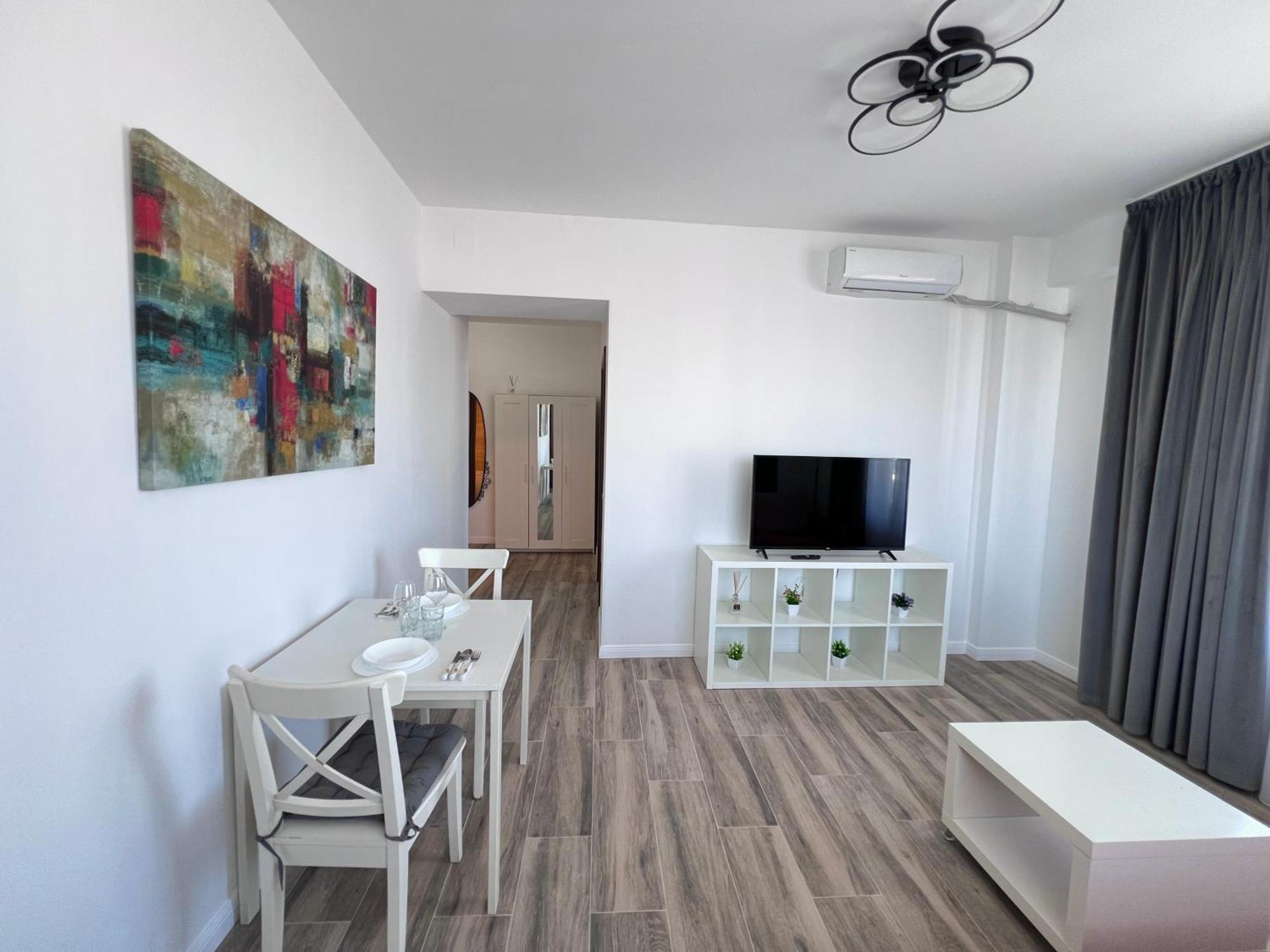 Summerland Sea-View Luxury Apartment Mamaia Exterior photo